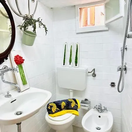Antica Dimora Del'600 Centro Storico Appartement